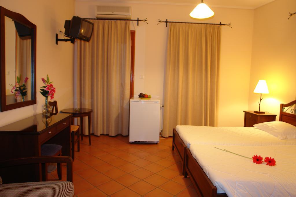 Xenonas Chrisso Hotel Delphi Room photo